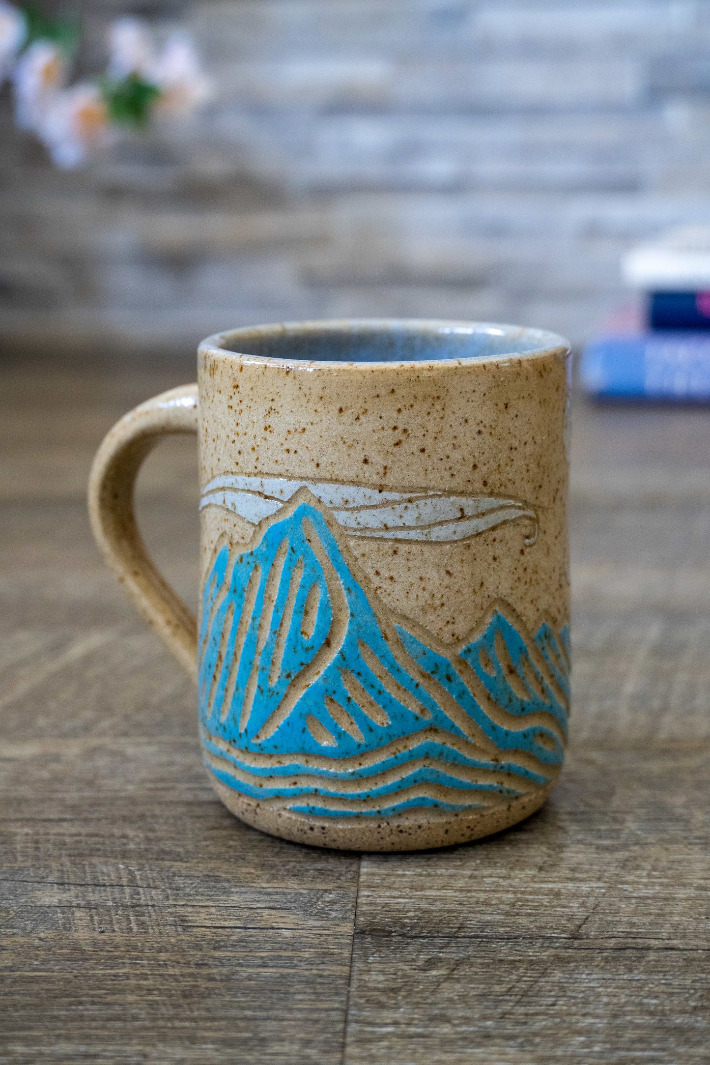 Wispy Wind Mountain Mug