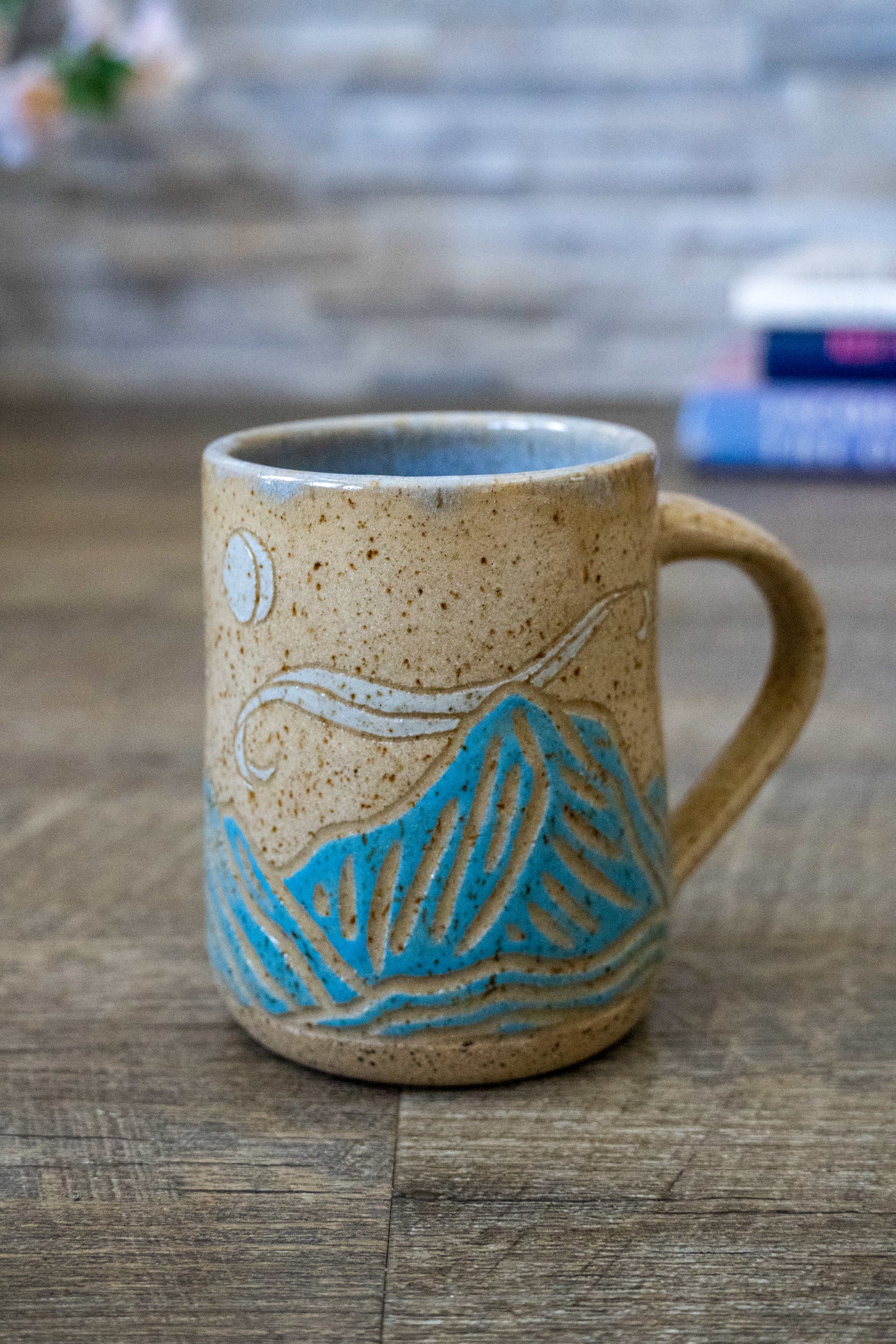 Wispy Wind Mountain Mug